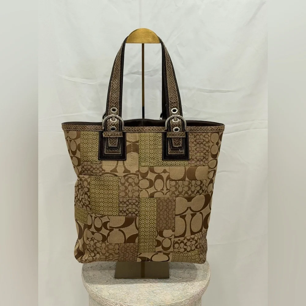 Coach Vintage Patchwork Signature Tote with Python Handles Rare Designer - Picture 3 of 15